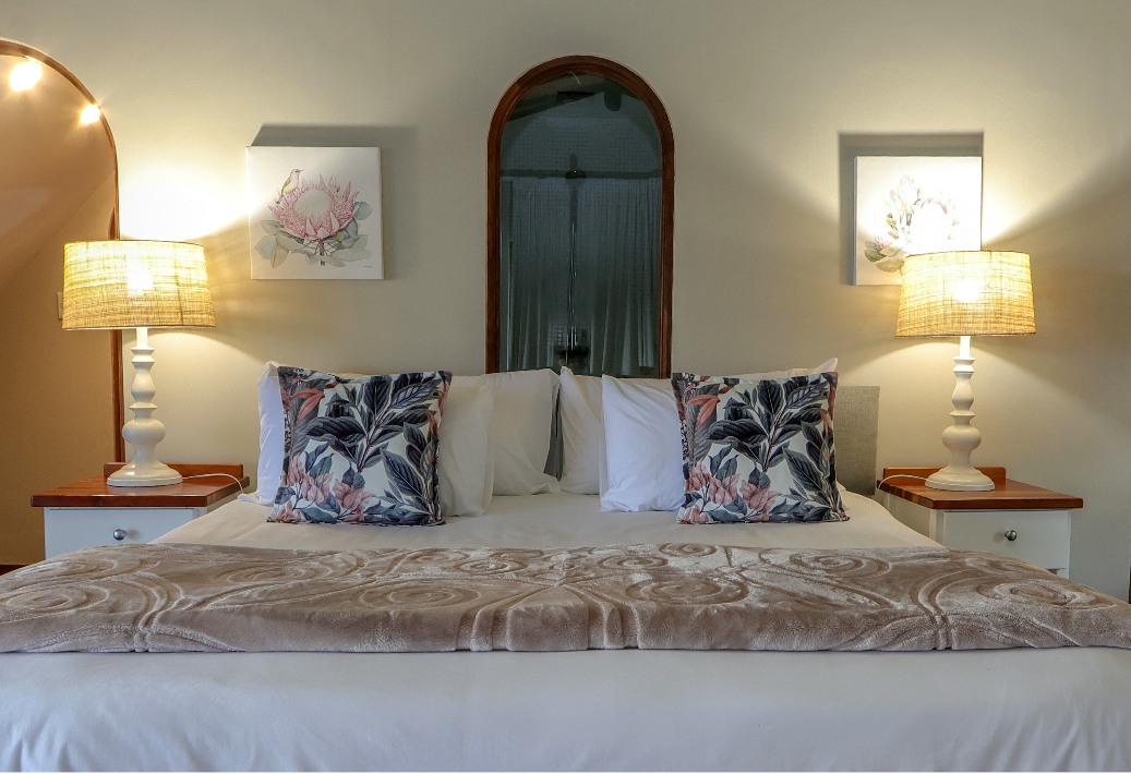 Unit 1 King Bed